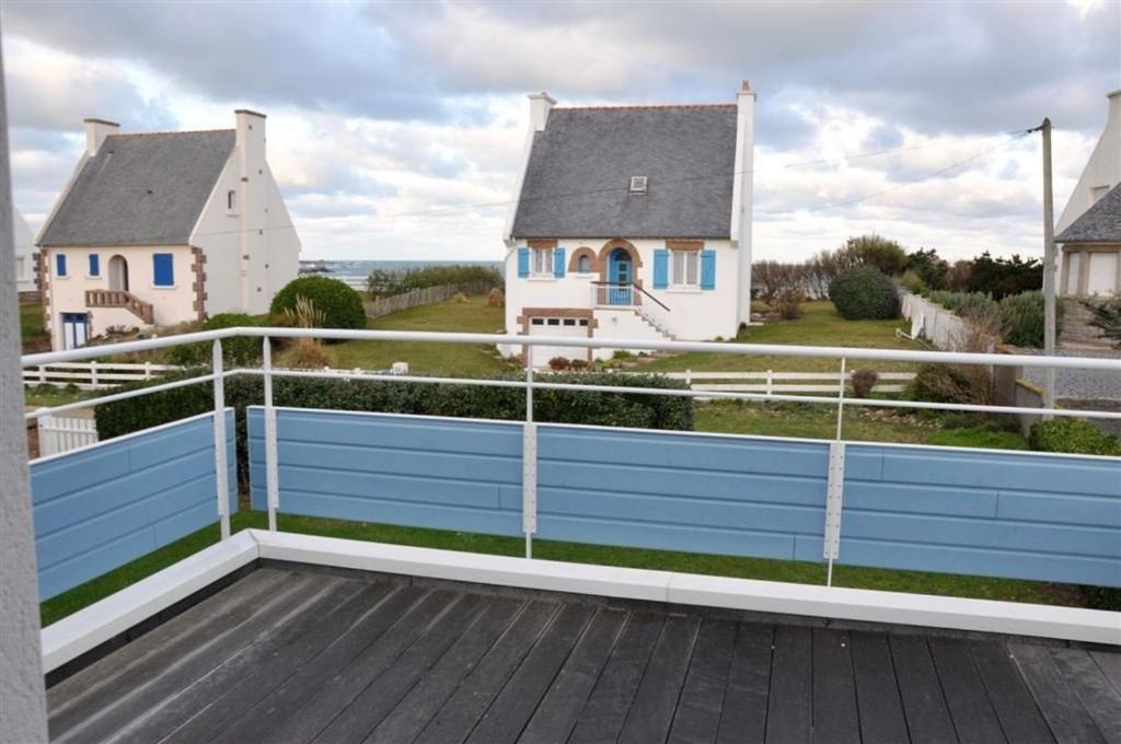 Maison 4 personnes à 100m de la plage de la Grève Rose à TREGASTEL - Ref 142 Exterior foto